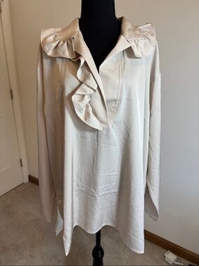 H&M Ivory Ruffle-Front Long Sleeve Blouse